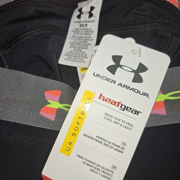 Under Armour Black and Gray Athletic Shorts Moisture-Wicking Stretch - Picture 5 of 5